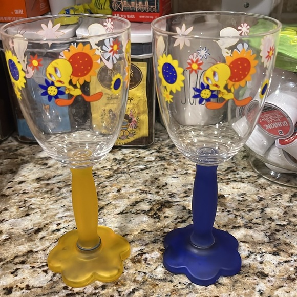Vintage 1999 Warner Bros Store Looney Tunes Tweety Bird Plastic Glass Set - Picture 5 of 9